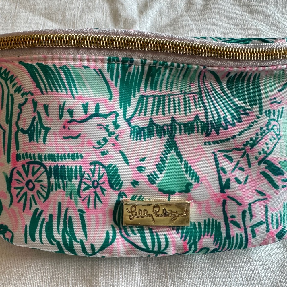 Lilly Pulitzer Camouflage Waist Fanny Bag: Bright Agate Green